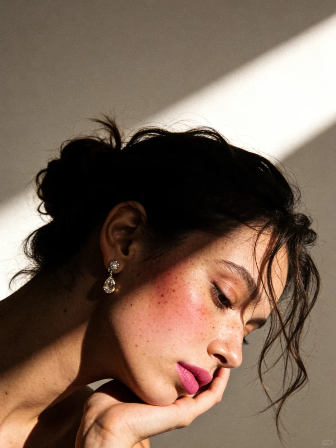 Sculpted profile profile picture style reference